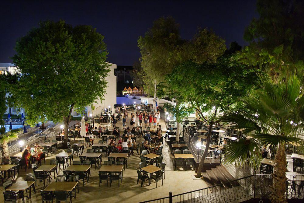 Larissa Beach Club Sidé Extérieur photo