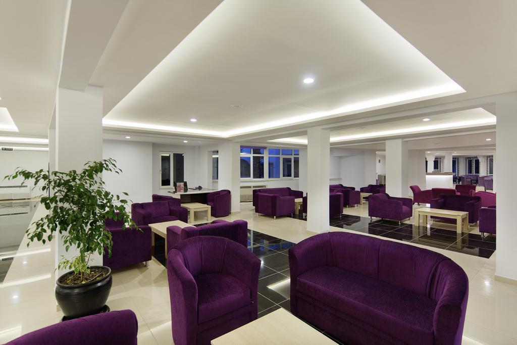 Larissa Beach Club Sidé Extérieur photo